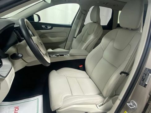Used 2025 Volvo XC60 T8 Ultra w/ Climate Package AWD/4WD image 11