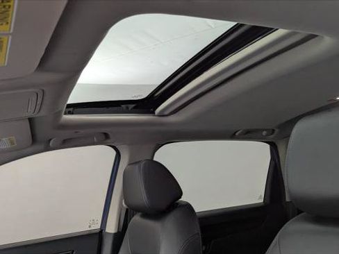 Used 2023 Honda CR-V EX-L image 30