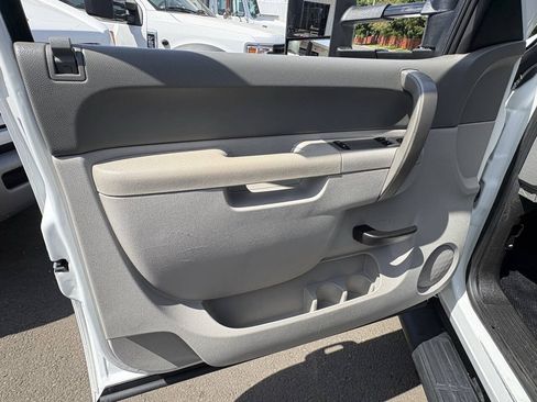Used 2013 GMC Sierra 3500 W/T RWD image 19