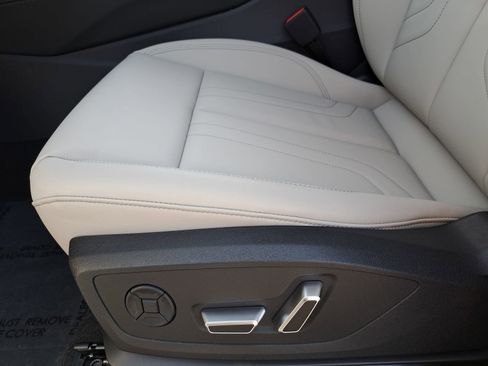 New 2026 Audi Q3 quattro 2.0T image 32