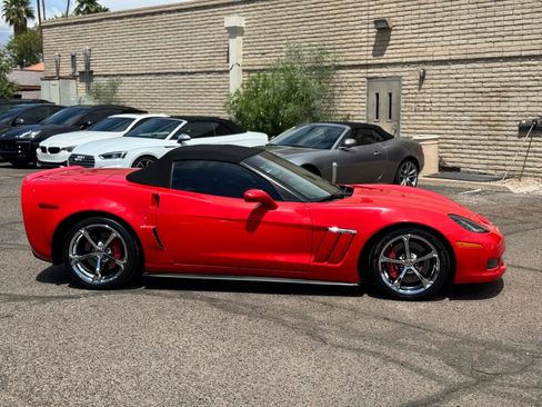 Used 2013 Chevrolet Corvette Grand Sport w/ 3LT Preferred Equipment Group image 2
