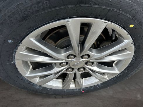 Used 2020 Cadillac XT5 Premium Luxury FWD image 19