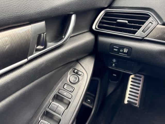 Certified 2022 Honda Accord Sport image 22