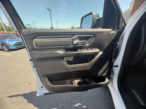 Used 2019 RAM 1500 Big Horn AWD/4WD image 17