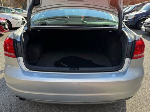 Used 2015 Volkswagen Passat 1.8T S image 16