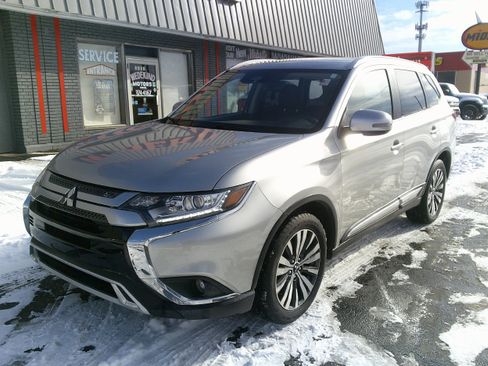 Used 2020 Mitsubishi Outlander SEL image 12