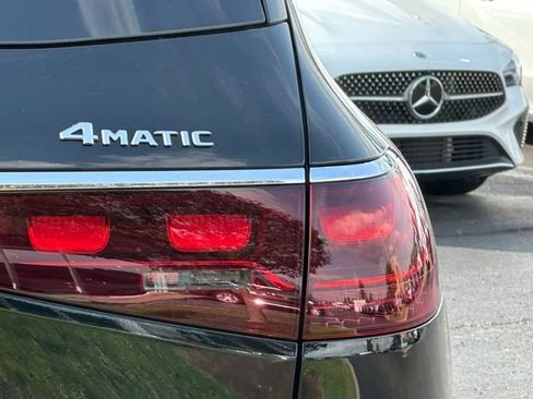 Certified 2025 Mercedes-Benz GLS 450 4MATIC image 12