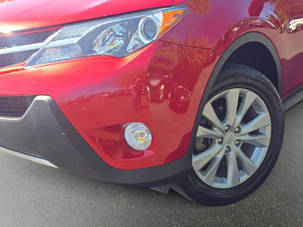 Used 2014 Toyota RAV4 Limited AWD/4WD image 34