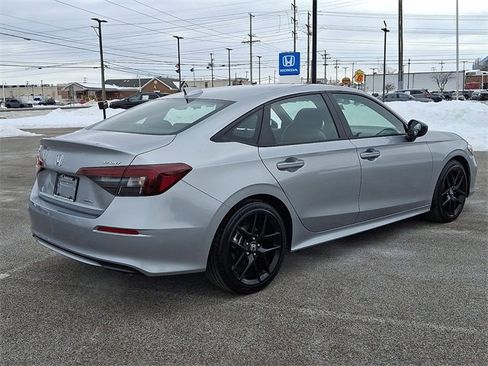 Used 2025 Honda Civic Sport image 10