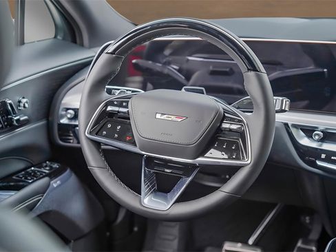 New 2026 Cadillac Lyriq V w/ Exterior Carbon Fiber Package image 23