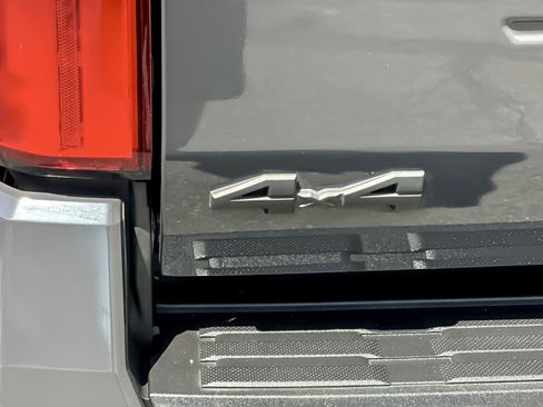 Certified 2024 Toyota Tacoma TRD Sport AWD/4WD image 25