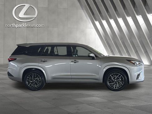 Certified 2026 Lexus TX 350 AWD w/ Technology Package image 4