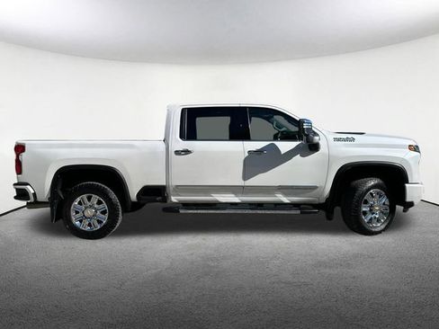 Certified 2024 Chevrolet Silverado 2500 High Country w/ Technology Package AWD/4WD image 18