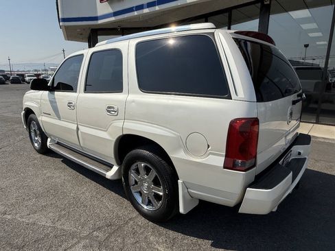 Used 2006 Cadillac Escalade AWD image 7