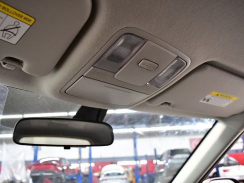 Used 2025 Kia Soul LX w/ LX Technology Package image 28