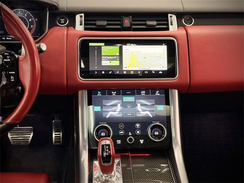 Used 2022 Land Rover Range Rover Sport SVR image 28