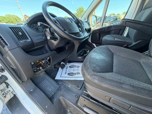 Used 2017 RAM ProMaster 1500 w/ Mopar Trailer Tow Group FWD image 11