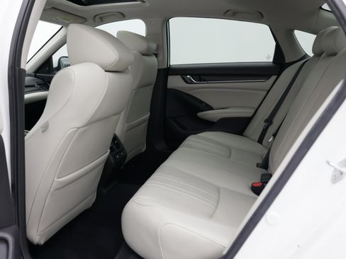 Used 2021 Honda Accord EX-L image 27