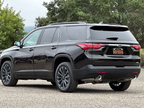 Used 2023 Chevrolet Traverse RS w/ LPO, Cargo Package FWD image 6