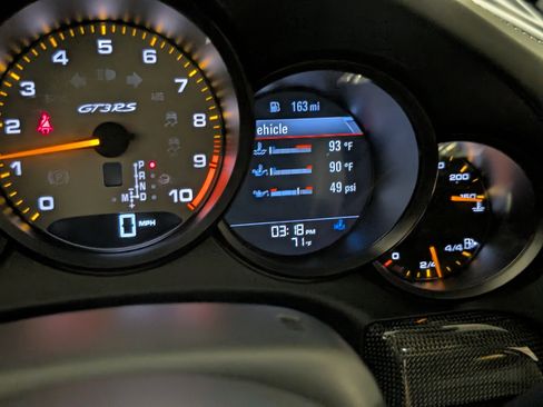 Used 2016 Porsche 911 GT3 RS image 35