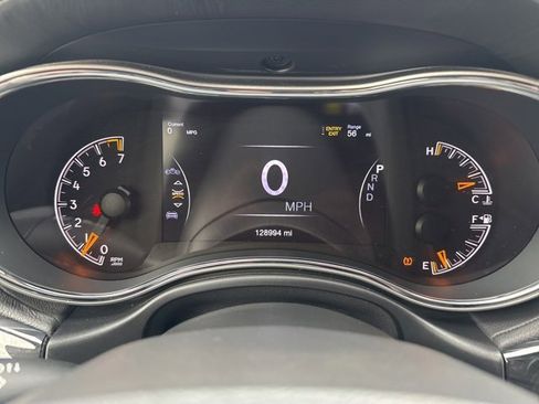 Used 2019 Jeep Grand Cherokee Overland image 21