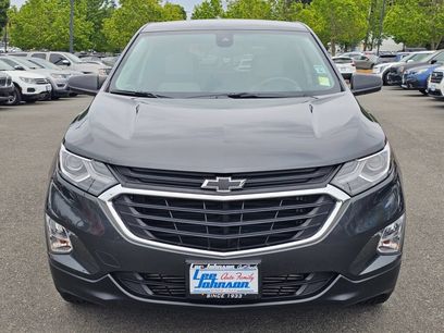 Used 2021 Chevrolet Equinox LS w/ LS Convenience Package