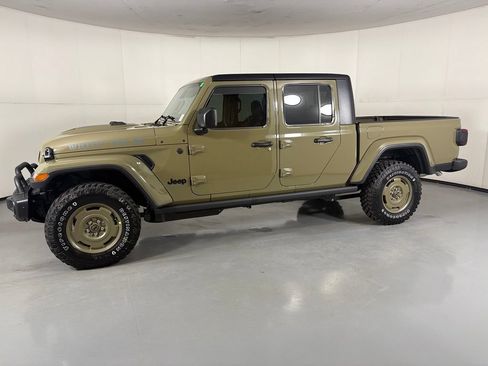 New 2026 Jeep Gladiator Willys AWD/4WD image 5