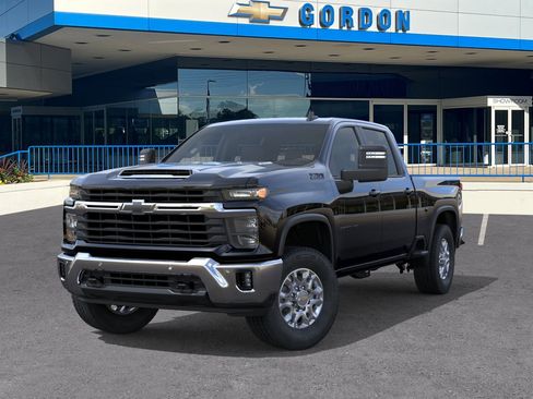 New 2026 Chevrolet Silverado 2500 LT w/ Safety Package AWD/4WD image 6