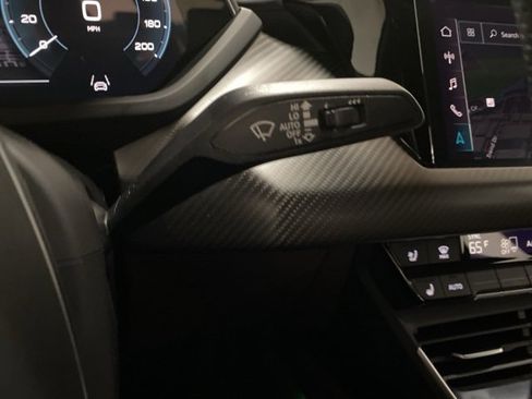 Used 2023 Audi RS e-tron GT w/ Carbon Performance Package image 40