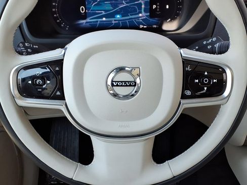 Certified 2023 Volvo XC90 B6 Plus w/ Protection Package AWD/4WD image 13
