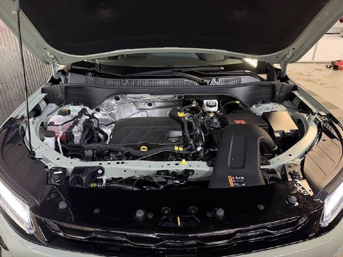 Used 2026 Chevrolet Trax ACTIV w/ Driver Confidence Package image 25