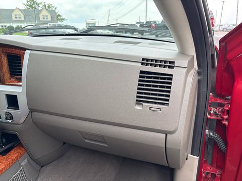 Used 2006 Dodge Ram 2500 Truck Laramie RWD image 13