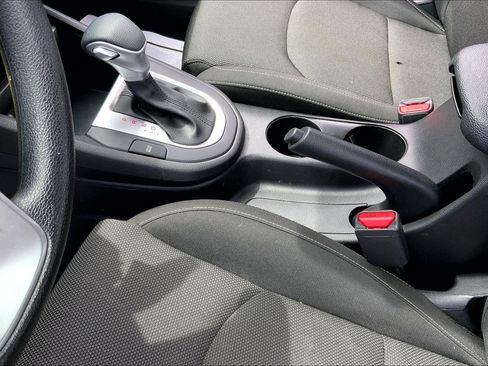 Used 2023 Kia Forte LXS FWD image 19