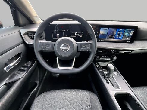 Certified 2026 Nissan Kicks SV FWD image 6
