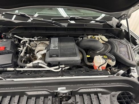 Used 2021 GMC Sierra 1500 Elevation w/ Preferred Package image 3