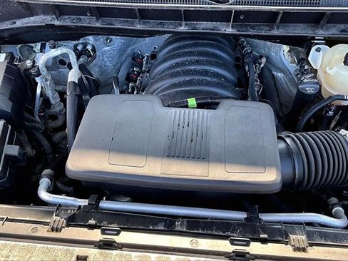 Used 2020 Chevrolet Silverado 1500 LTZ w/ LTZ Convenience Package image 32