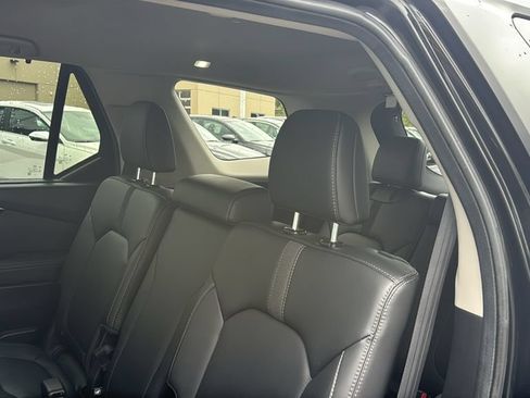 Used 2025 Honda Pilot EX-L image 25