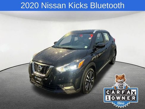 Used 2020 Nissan Kicks SR image 1