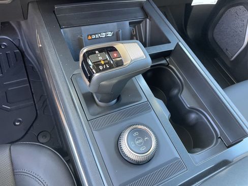 New 2025 GMC Hummer EV 3X AWD/4WD image 21