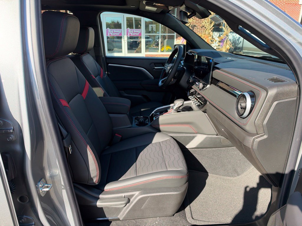New 2026 Chevrolet Colorado Z71 w/ Technology Package AWD/4WD image 47