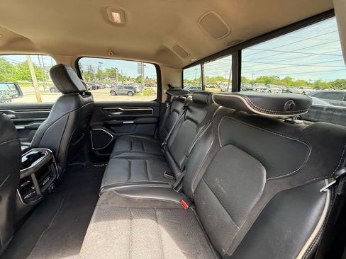 Used 2019 RAM 1500 Laramie AWD/4WD image 27