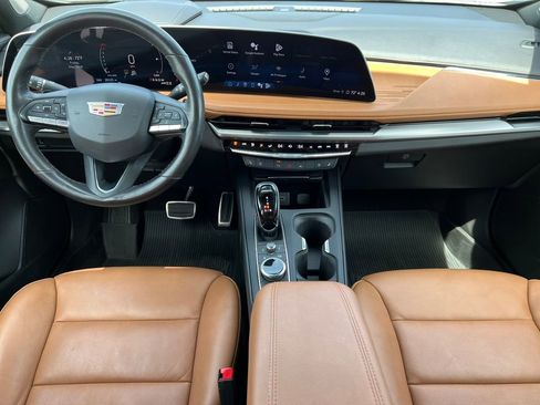 Certified 2024 Cadillac XT4 Sport AWD/4WD image 2