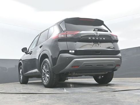 Used 2023 Nissan Rogue S AWD/4WD image 20
