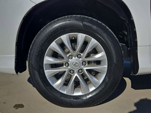 Used 2014 Lexus GX 460 image 13