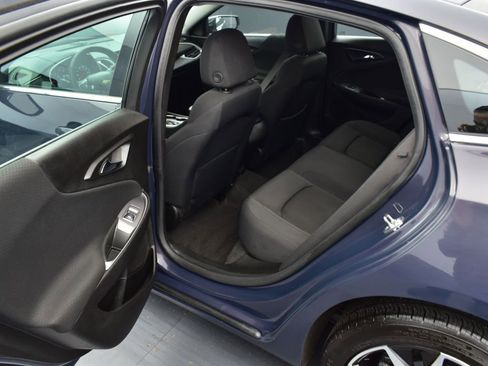 Used 2025 Chevrolet Malibu RS image 10