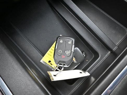 Used 2022 Chevrolet Silverado 1500 LTZ w/ Safety Package II image 17