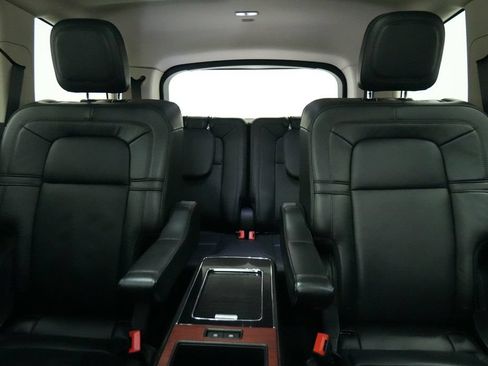 Used 2021 Lincoln Aviator Reserve w/ Equipment Group 210A AWD/4WD image 20