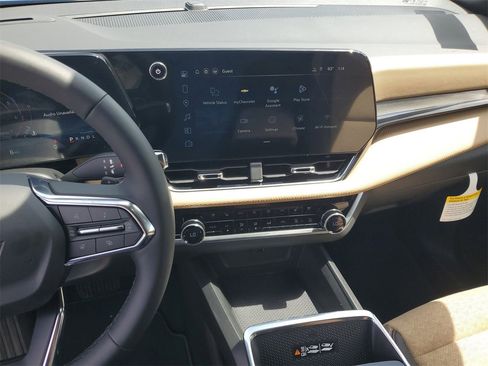 New 2026 Chevrolet Equinox ACTIV w/ Convenience Package III image 25