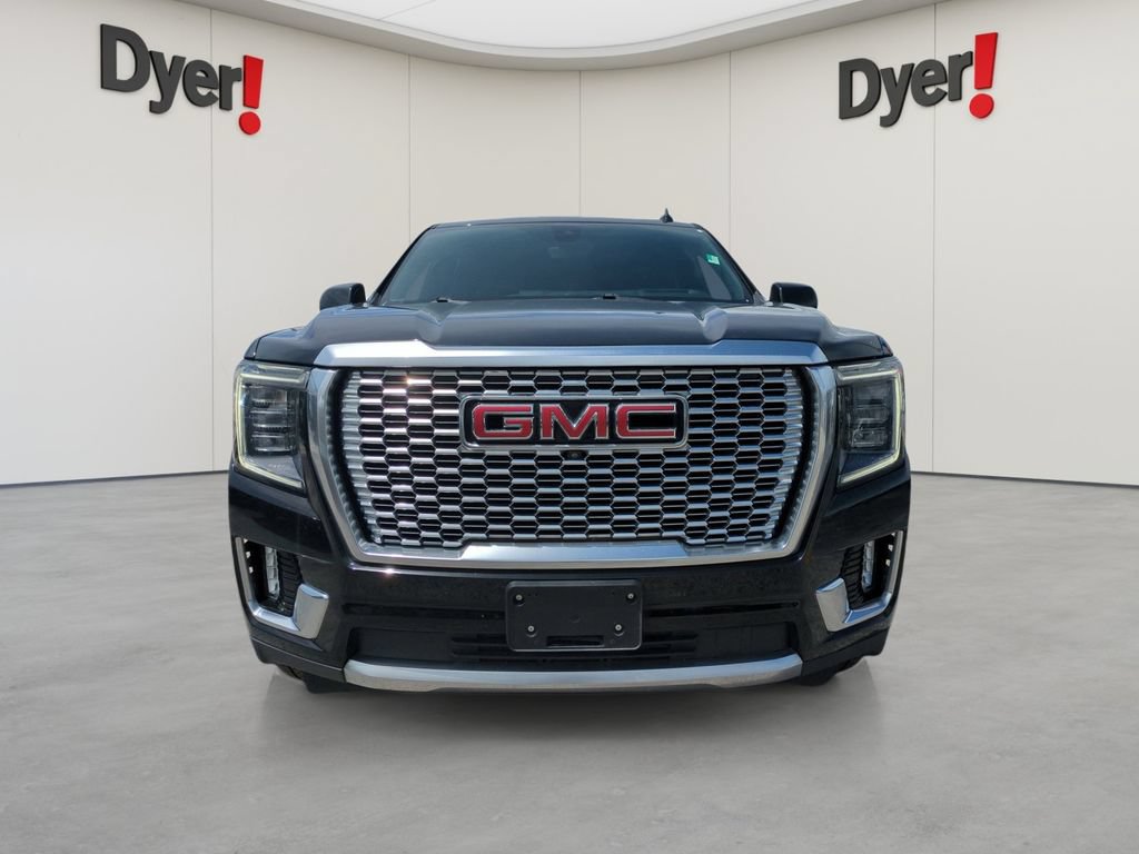 Used 2022 GMC Yukon Denali w/ Denali Premium Package AWD/4WD image 8