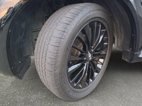 Used 2021 INFINITI QX80 Sensory w/ Cargo Package AWD/4WD image 30